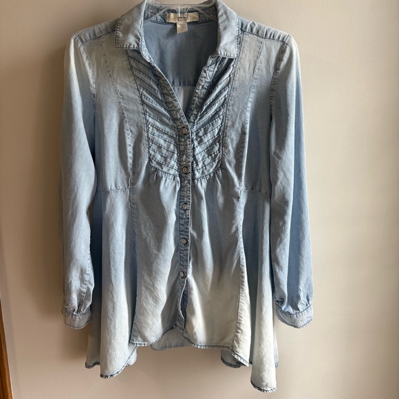 Vintage America Tops - Vintage America Blues Womens Sz Small Boho Lyocell Tunic ruffle button down